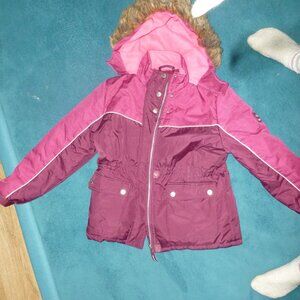Warm winter girls ski coat, Pink Platinum Advance Brand, Size 10/12, and Pink
